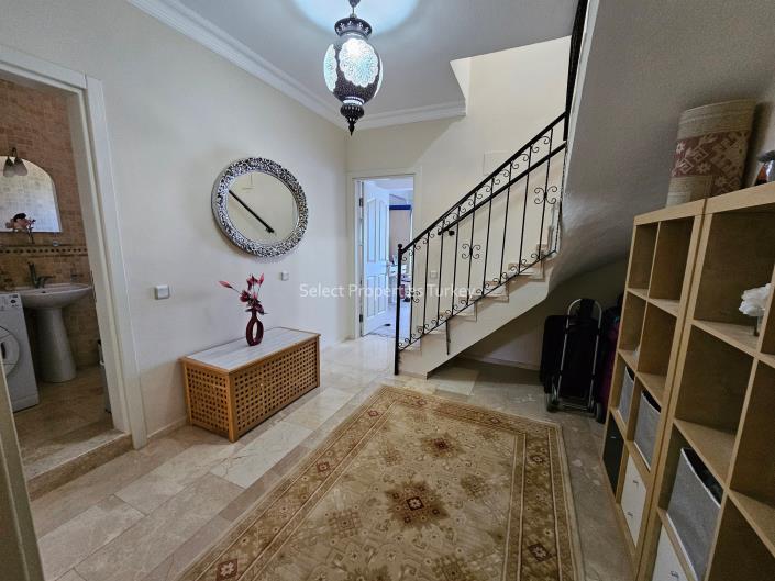 Image No.28-3 Bed Apartment for sale