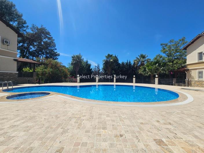 Image No.6-4 Bed Townhouse for sale
