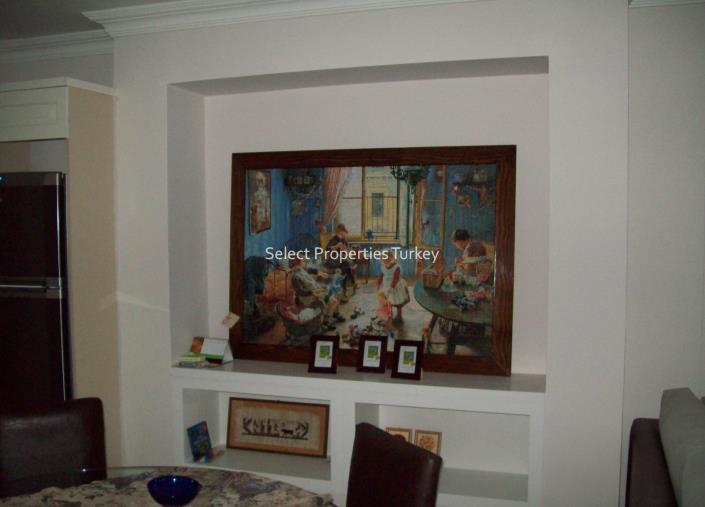 Image No.19-4 Bed Townhouse for sale