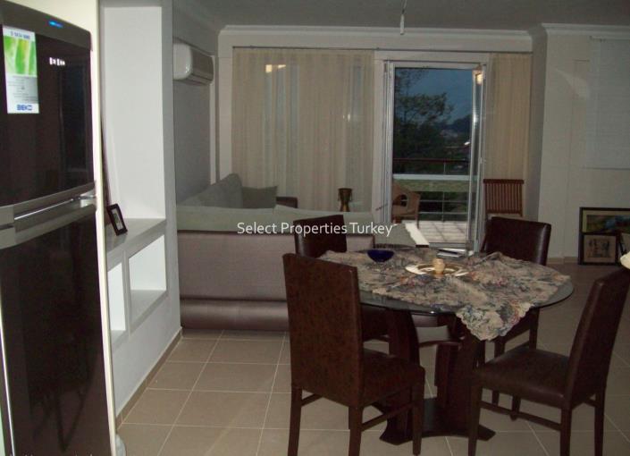 Image No.20-4 Bed Townhouse for sale