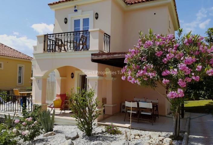 Image No.3-2 Bed Villa / Detached for sale