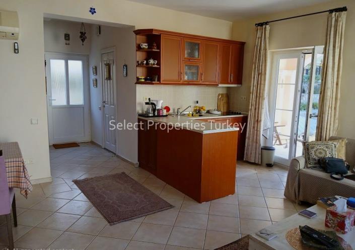 Image No.10-2 Bed Villa / Detached for sale