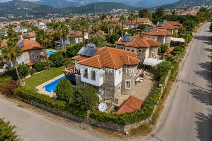 Image No.3-Villa / Détaché de 4 chambres à vendre à Ovacik