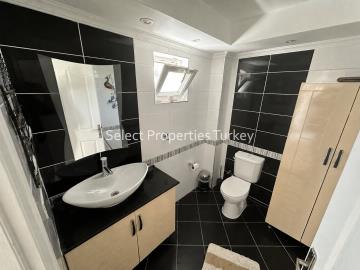C_Grnd-floor-wc