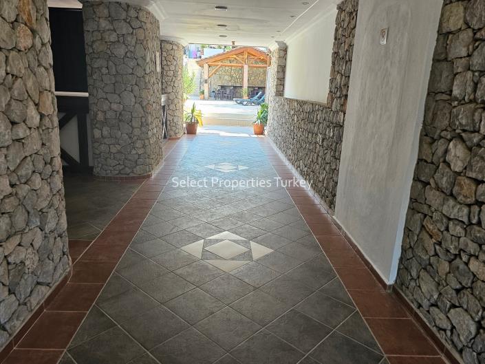 Image No.56-2 Bed Apartment for sale