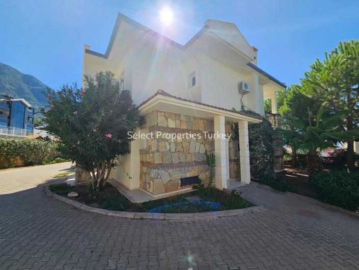 Image No.8-3 Bed Villa / Detached for sale