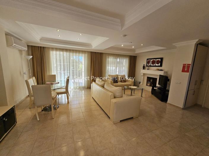 Image No.24-3 Bed Villa / Detached for sale