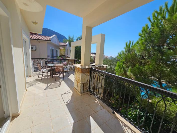 Image No.42-3 Bed Villa / Detached for sale