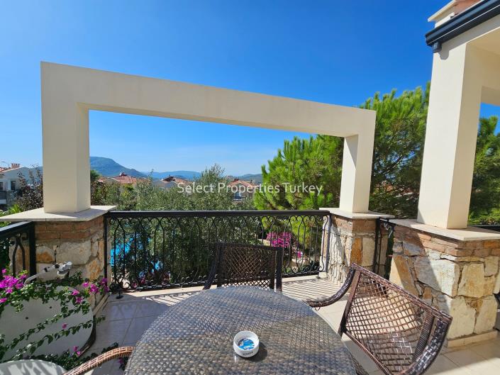 Image No.43-3 Bed Villa / Detached for sale