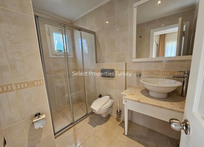 Image No.54-3 Bed Villa / Detached for sale