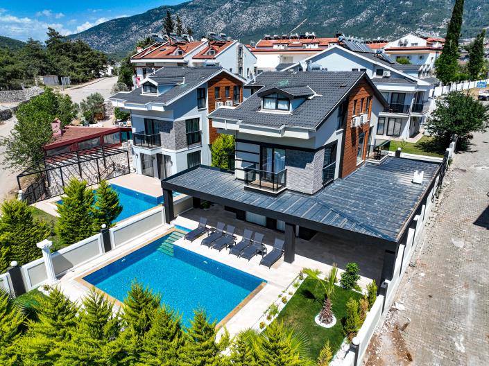 Image No.3-4 Bed Villa / Detached for sale
