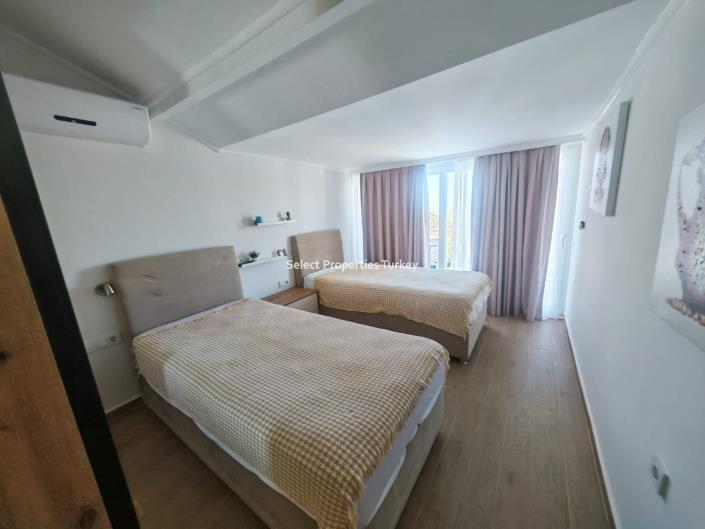 Image No.21-2 Bed Apartment for sale