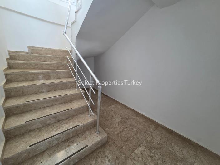 Image No.19-2 Bed Apartment for sale
