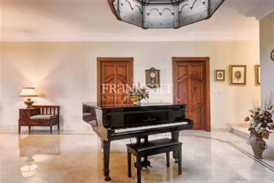 3 Bed Bungalow for sale