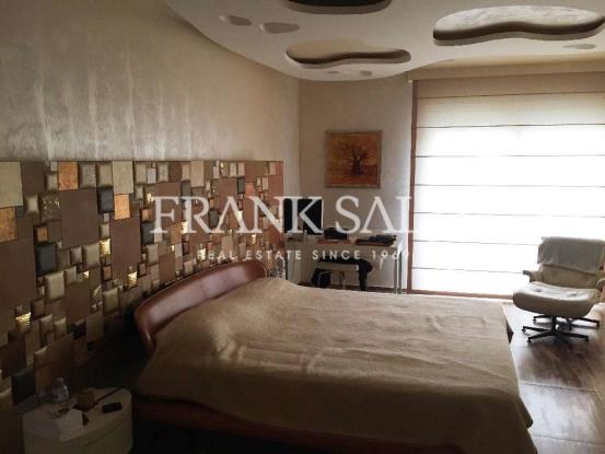 Image No.12-Appartement de 3 chambres à vendre à Ta Xbiex