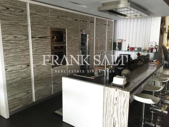 Image No.4-Appartement de 3 chambres à vendre à Ta Xbiex