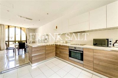 3 Bed Apartment for sale