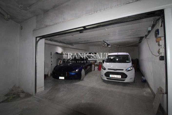 Image No.7-4 Bed Penthouse for sale