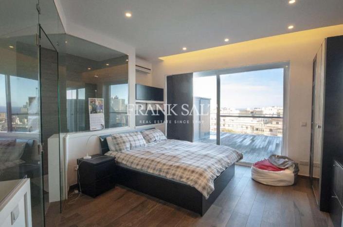 Image No.16-4 Bed Penthouse for sale