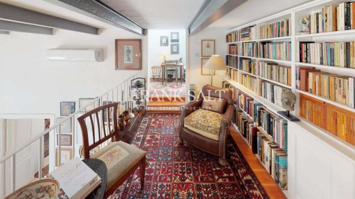 Image No.5-4 Bed Farmhouse for sale