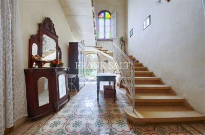 2 Bed Townhouse for sale