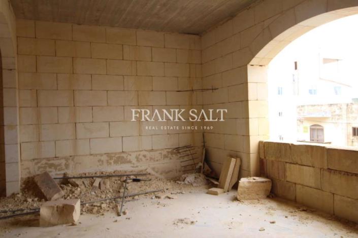 Image No.9-3 Bed Apartment for sale