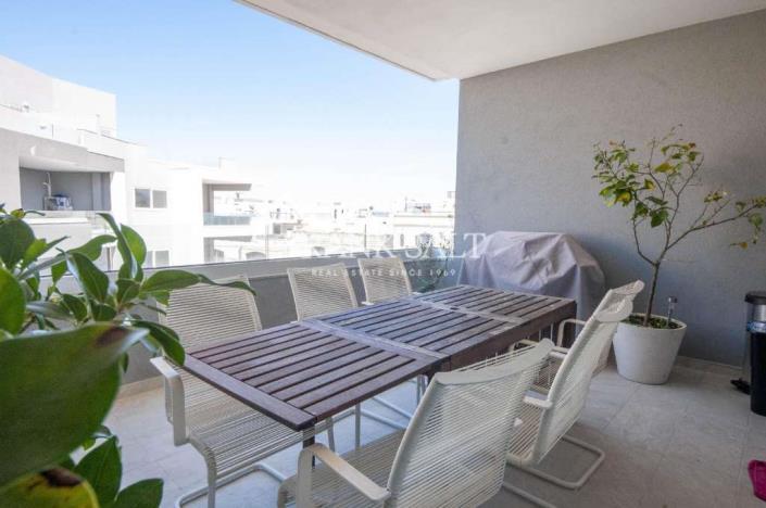 Image No.3-3 Bed Apartment for sale