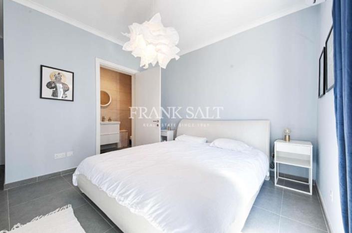 Image No.10-3 Bed Apartment for sale