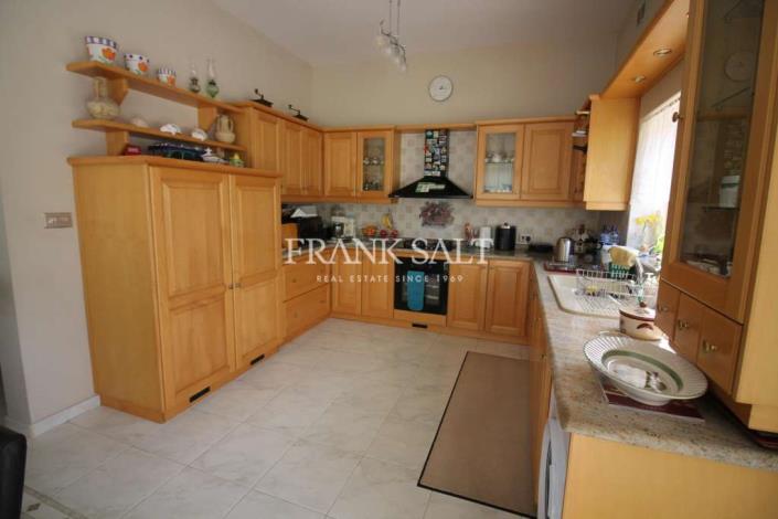 Image No.6-3 Bed Bungalow for sale