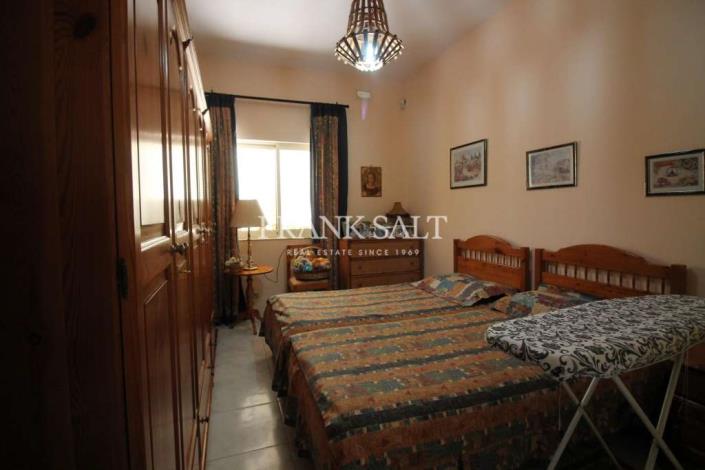 Image No.12-3 Bed Bungalow for sale