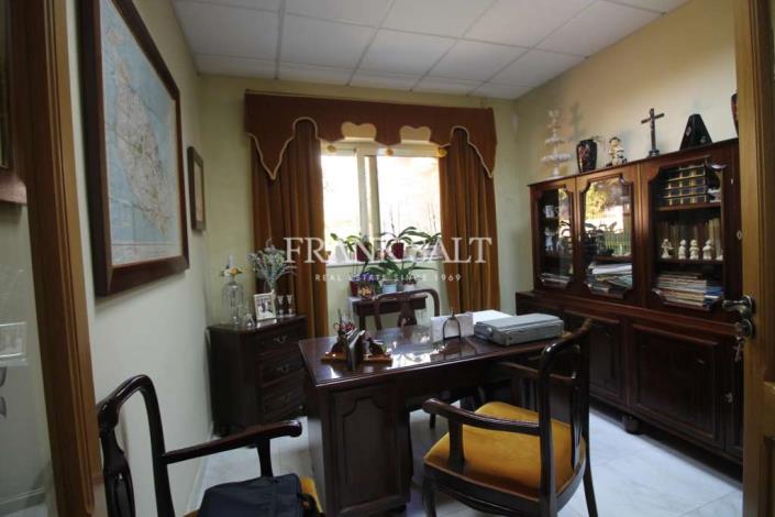 Image No.13-3 Bed Bungalow for sale