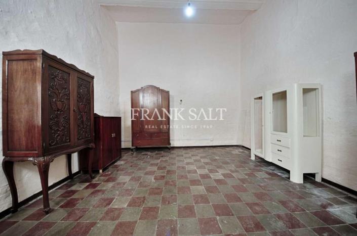 Image No.3-2 Bed Townhouse for sale