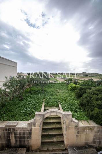 Image No.8-1 Bed Townhouse for sale