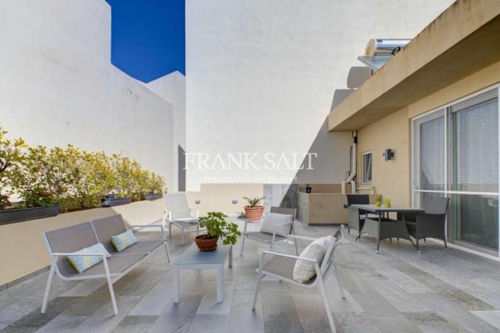 Image No.1-3 Bed Maisonette for sale