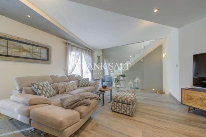 Image No.5-3 Bed Maisonette for sale