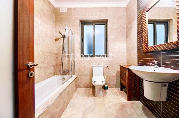 Image No.6-3 Bed Apartment for sale