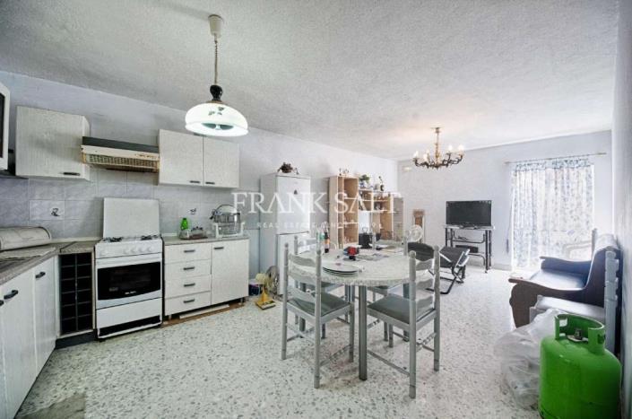 Image No.3-3 Bed Apartment for sale