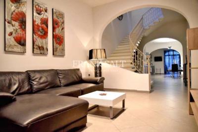 Maison de ville de 2 chambres à vendre à Paola