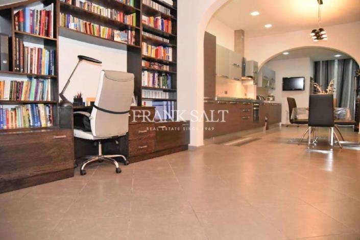 Image No.3-Maison de ville de 2 chambres à vendre à Paola