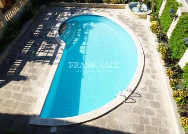 4 Bed Villa for sale