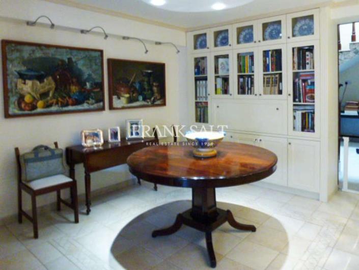 Image No.5-4 Bed Villa for sale