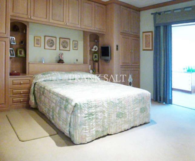 Image No.7-4 Bed Villa for sale