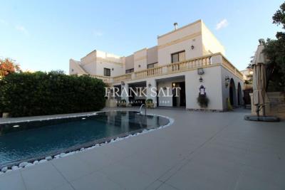 5 Bed Villa for sale