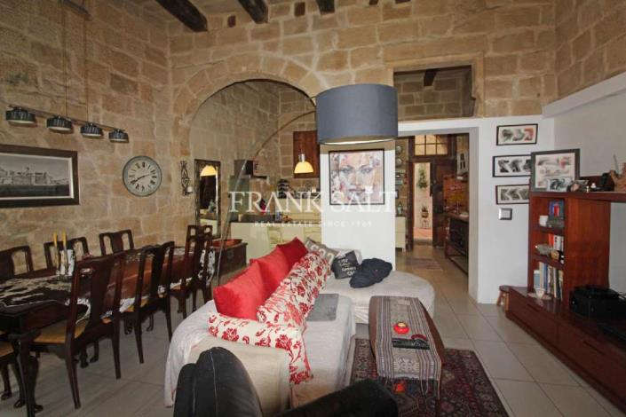 Image No.2-3 Bed Country House for sale