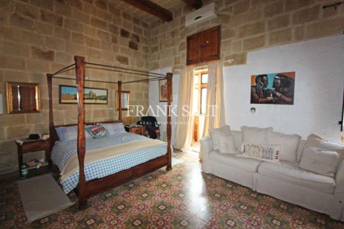 Image No.7-3 Bed Country House for sale
