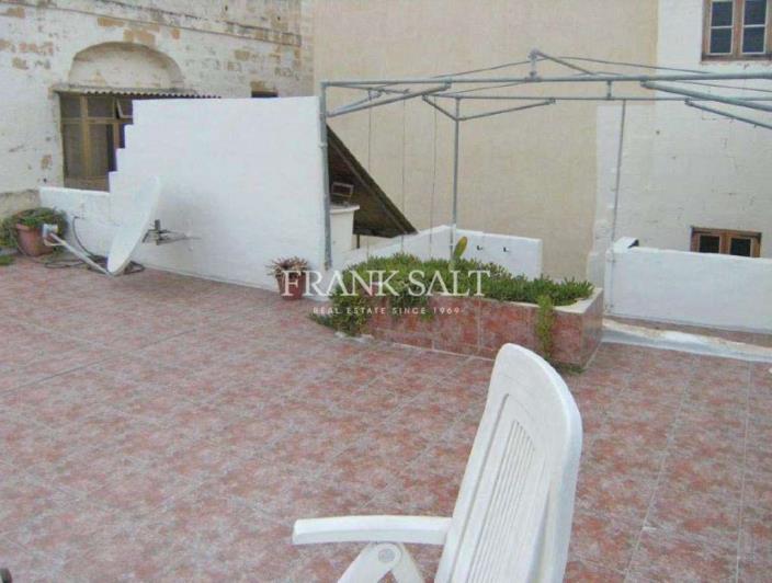 Image No.5-2 Bed Village House for sale