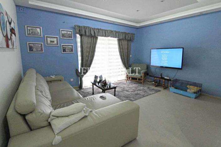 Image No.1-3 Bed Apartment for sale