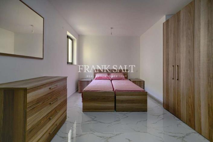 Image No.4-Appartement de 3 chambres à vendre à Ghajnsielem