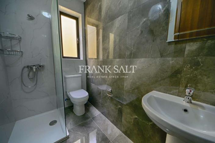 Image No.7-Appartement de 3 chambres à vendre à Ghajnsielem