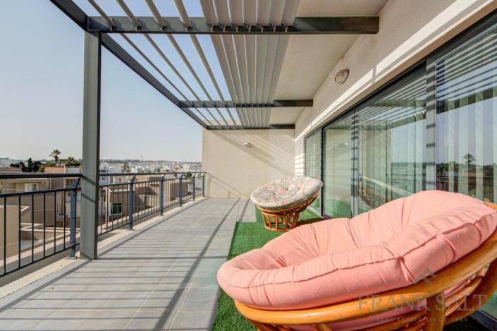 Image No.10-3 Bed Apartment for sale